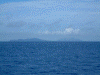 「トッピー」から竹島(左)、硫黄島(右)を望む