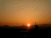 車窓から見える夕陽を眺める(3)