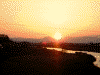車窓から見える夕陽を眺める(4)