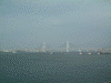 大さん橋国際客船ターミナルより横浜ベイブリッジを眺める