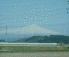 国道13号線から鳥海山を望む