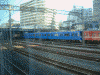 横須賀線の車窓(1)／青い京急