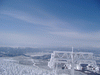快晴の樹氷観光(14)／樹氷に囲まれた蔵王ロープウェイ山頂線