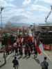 武田神社(11)／信玄公祭りに参加する甲冑姿の人たちと共に