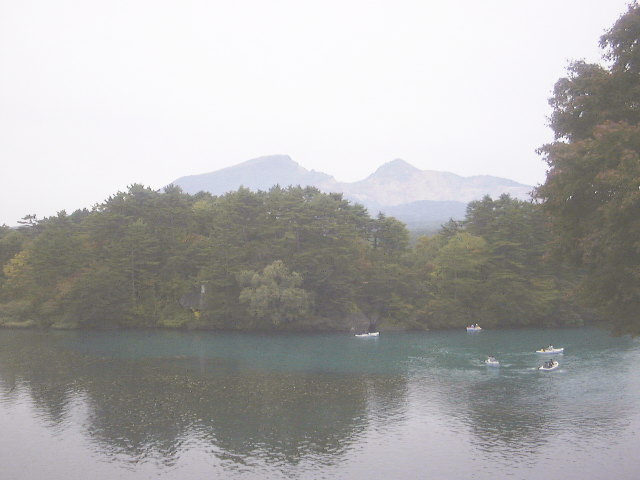 磐梯山と毘沙門沼(2)