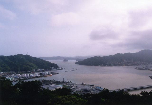 五台山からの眺め(3)／南方向、正面は高知港から浦戸湾